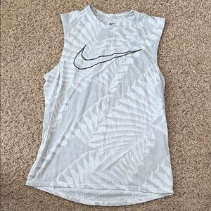 Nike Men's Gray Tank Top with Black Swoosh